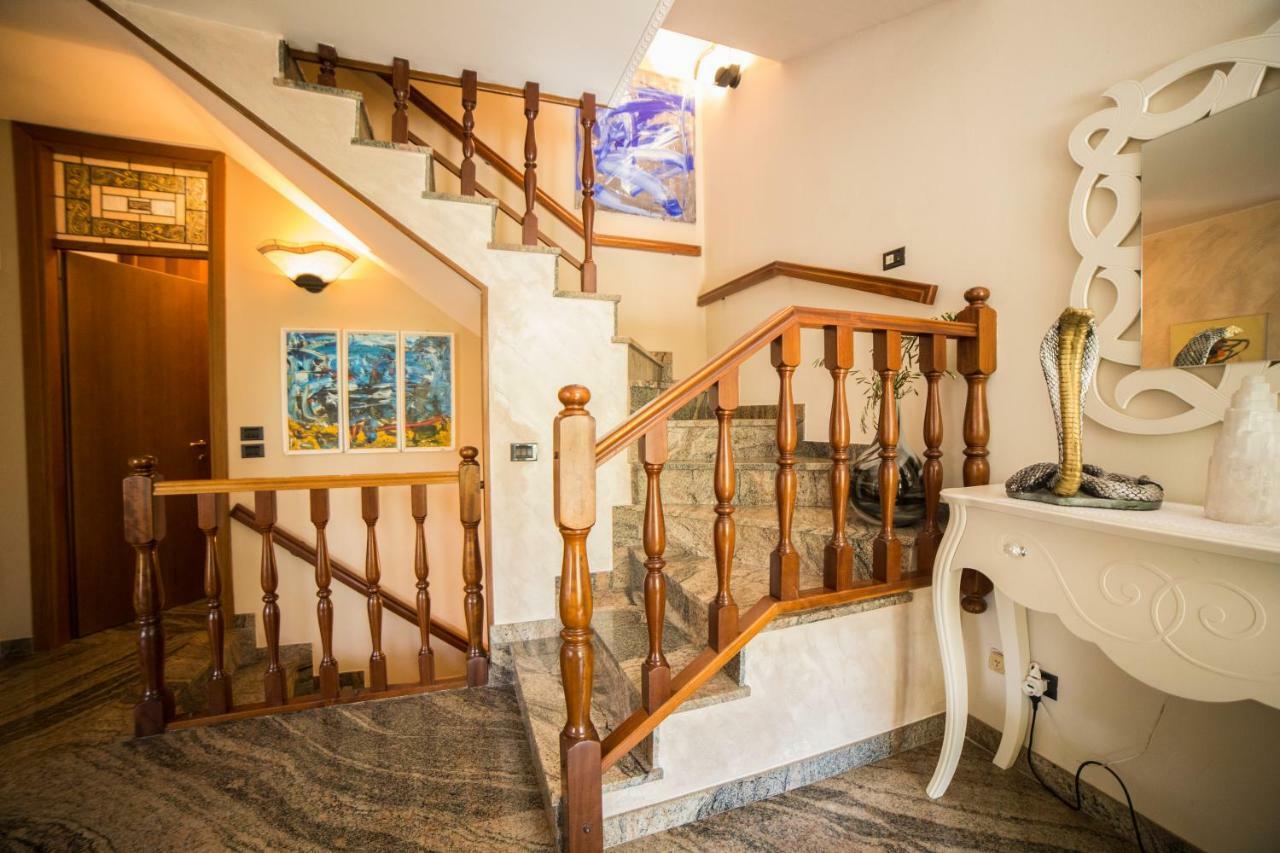 Villa Ivana Desenzano del Garda Exteriör bild